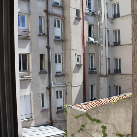 Bright And Design Near Montparnasse